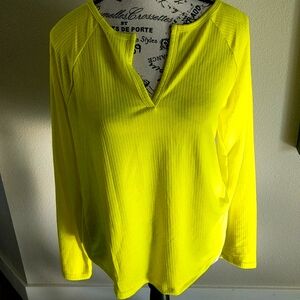 Jenni NWT Bright Yellow Long Sleeves Sleepwear Top Women Large